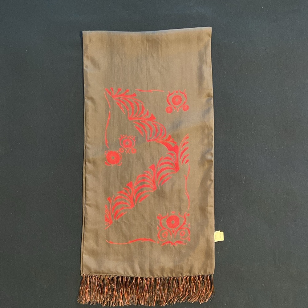 Vintage Scarf by CISCO 100% Silk Brown With Red Design Tassles Reversable NWT